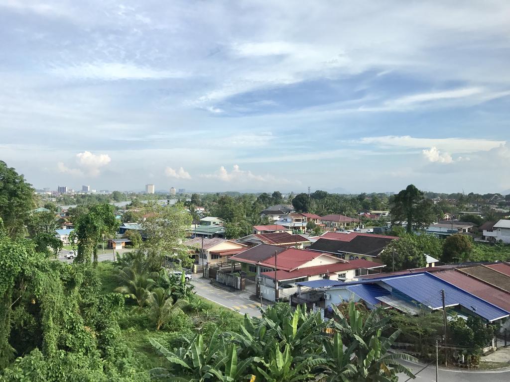 Ss Homestay Borneo Housing Sl4 Kampung Nombor Dua Dış mekan fotoğraf